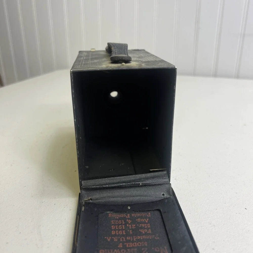 Antique Kodak Brownie No. 2 Model F Box Camera - Made In USA